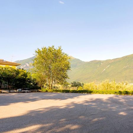 Appartamento Campagnola Piano Terra Con Giardino Privato 外观 照片