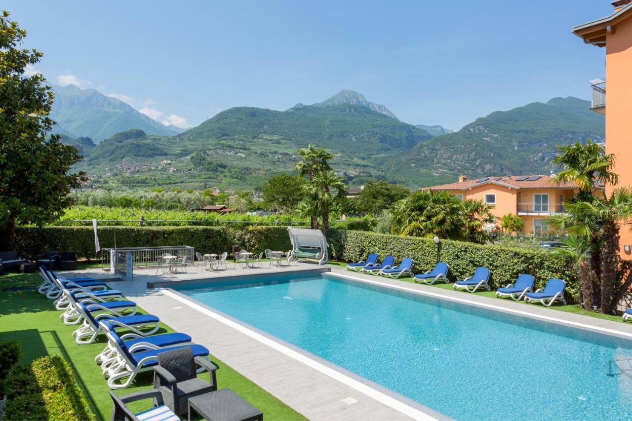 Appartamento Campagnola Piano Terra Con Giardino Privato 外观 照片