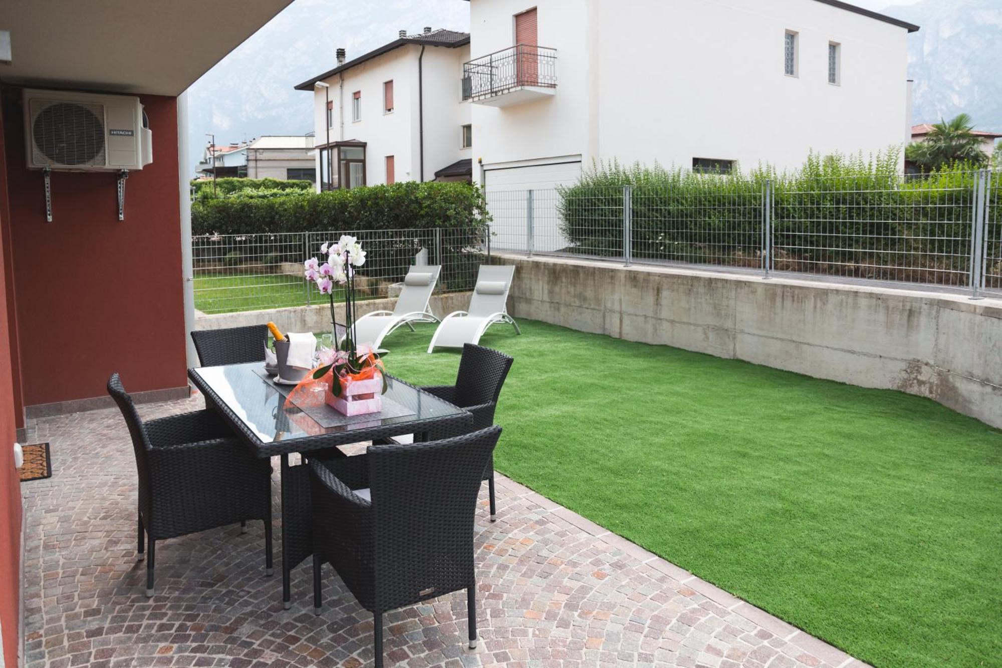 Appartamento Campagnola Piano Terra Con Giardino Privato 外观 照片